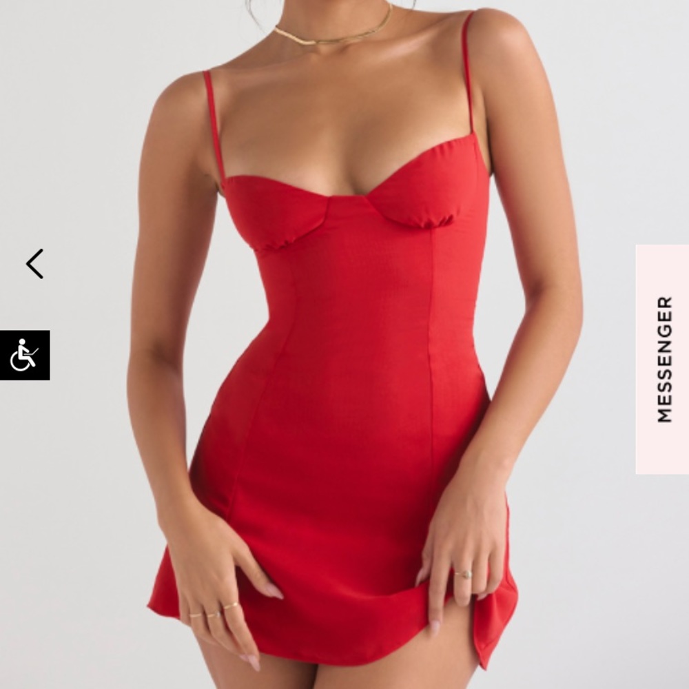 ISO! House of CB Christiana size Small cup D/E
